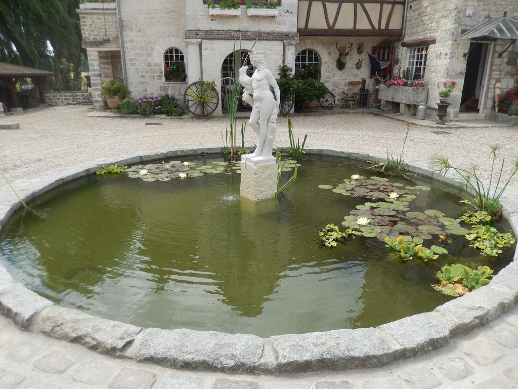 Moulin Des Chennevieres Bed & Breakfast Giverny Exterior photo